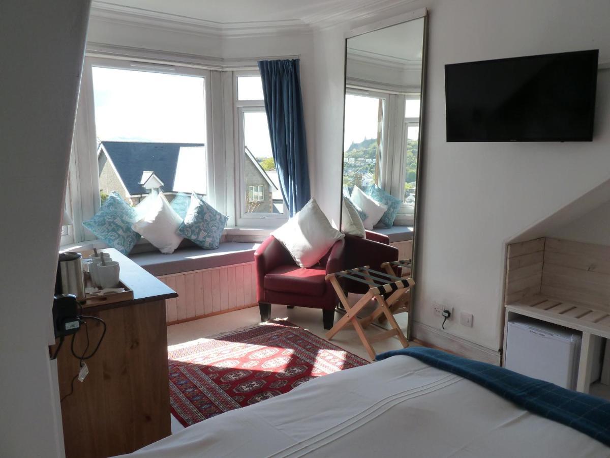 Failte Bed & Breakfast Оубън Екстериор снимка
